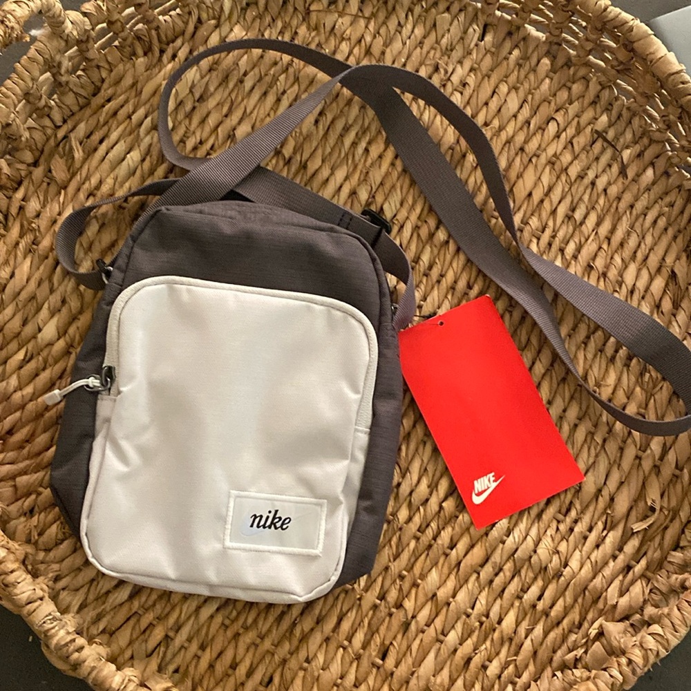 Nike crossbody